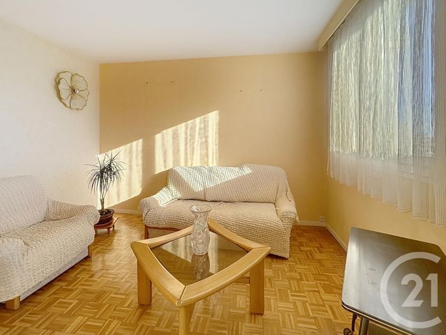 Appartement F4 à vendre - 4 pièces - 65.52 m2 - GARGES LES GONESSE - 95 - ILE-DE-FRANCE - Century 21 Stalingrad