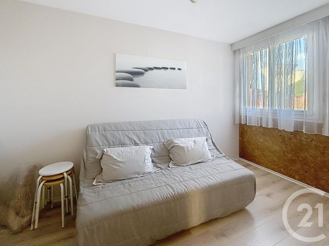 Appartement F4 à vendre - 4 pièces - 65.52 m2 - GARGES LES GONESSE - 95 - ILE-DE-FRANCE - Century 21 Stalingrad