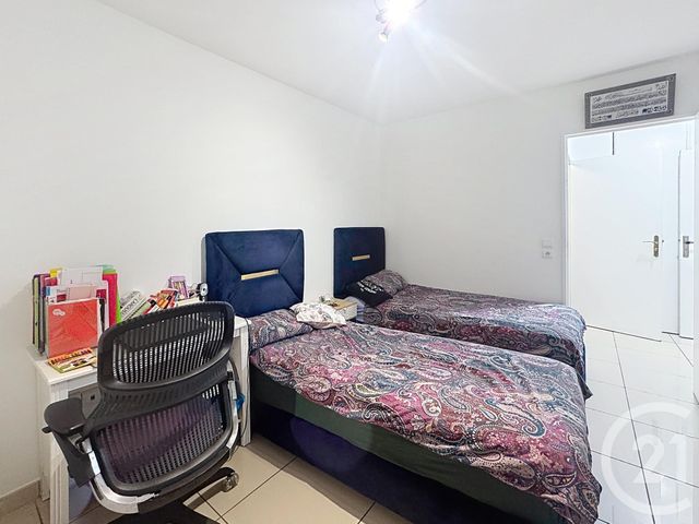 Appartement F4 à vendre - 4 pièces - 72.3 m2 - GARGES LES GONESSE - 95 - ILE-DE-FRANCE - Century 21 Stalingrad