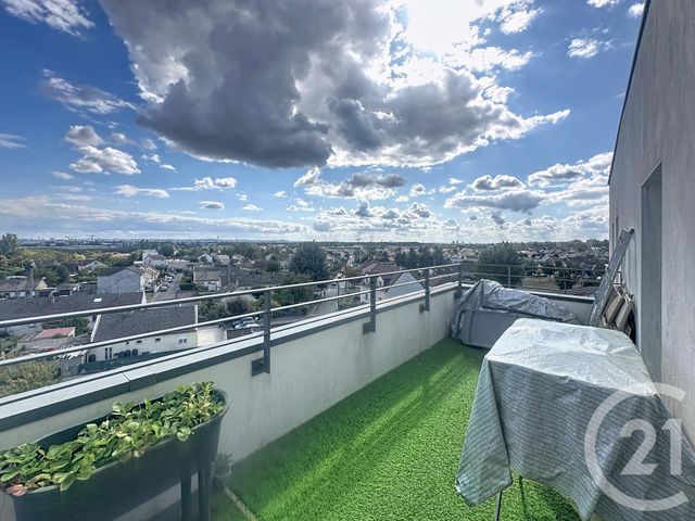 Appartement F3 à vendre - 3 pièces - 60.41 m2 - GARGES LES GONESSE - 95 - ILE-DE-FRANCE - Century 21 Stalingrad