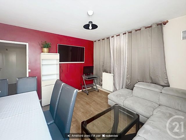 Appartement à vendre - 4 pièces - 69.2 m2 - GARGES LES GONESSE - 95 - ILE-DE-FRANCE - Century 21 Stalingrad