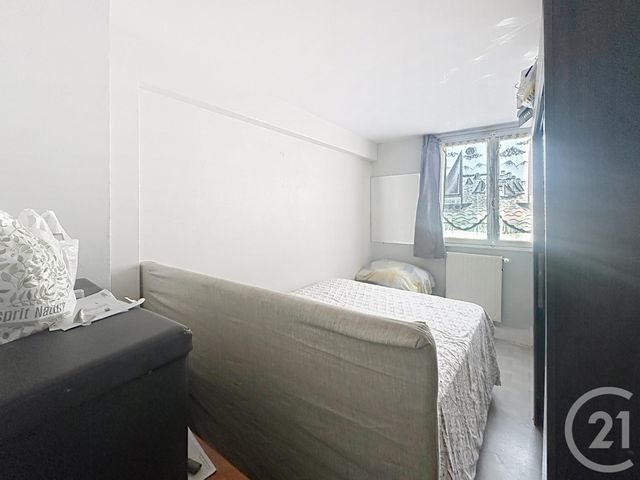 Appartement à vendre - 4 pièces - 69.2 m2 - GARGES LES GONESSE - 95 - ILE-DE-FRANCE - Century 21 Stalingrad